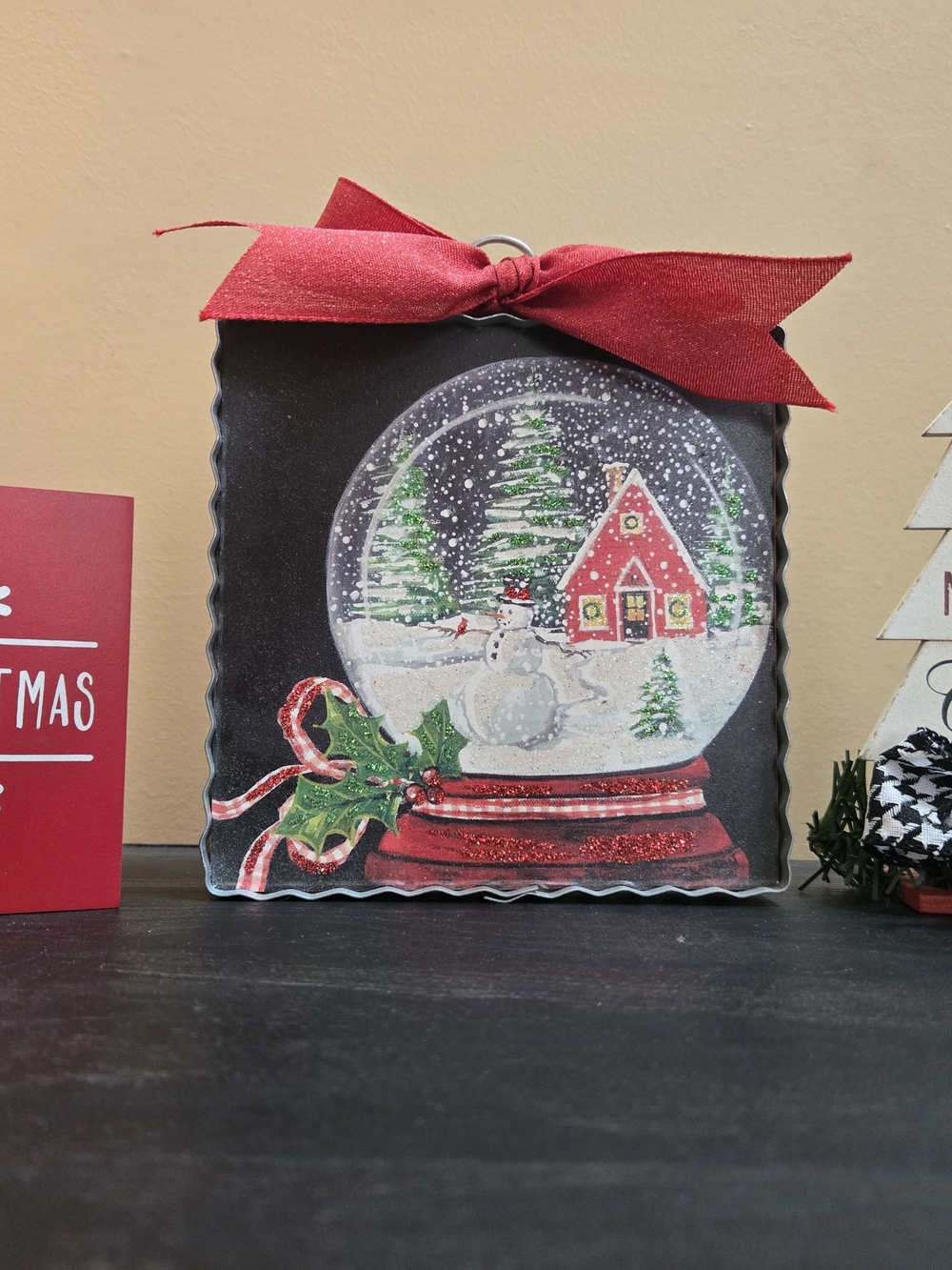 Festive Red Snow Globe Wall Plaque - Holiday Home Decor
